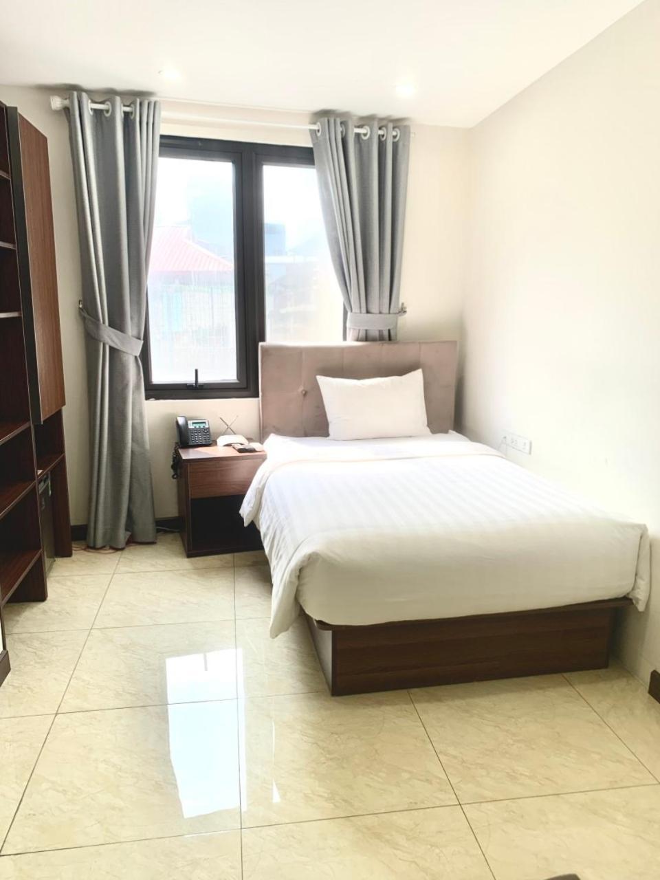 K Business 1 Hotel My Dinh 미딩 هانوي المظهر الخارجي الصورة